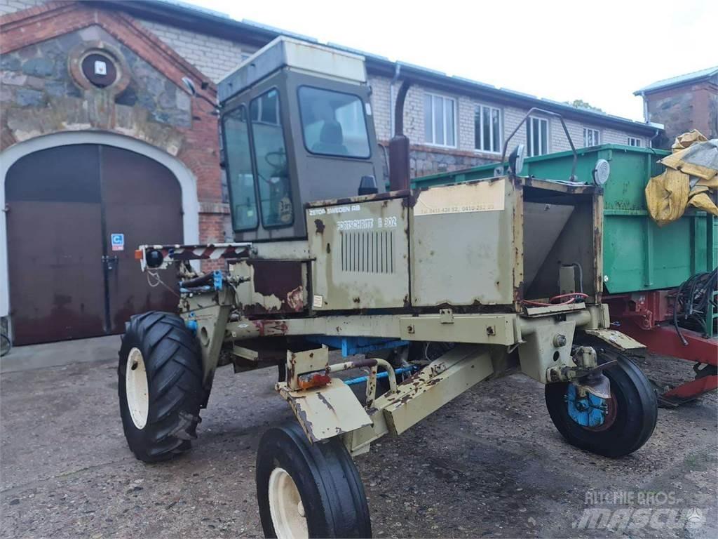 Fortschritt E 302 Ražas novākšanas kombaini