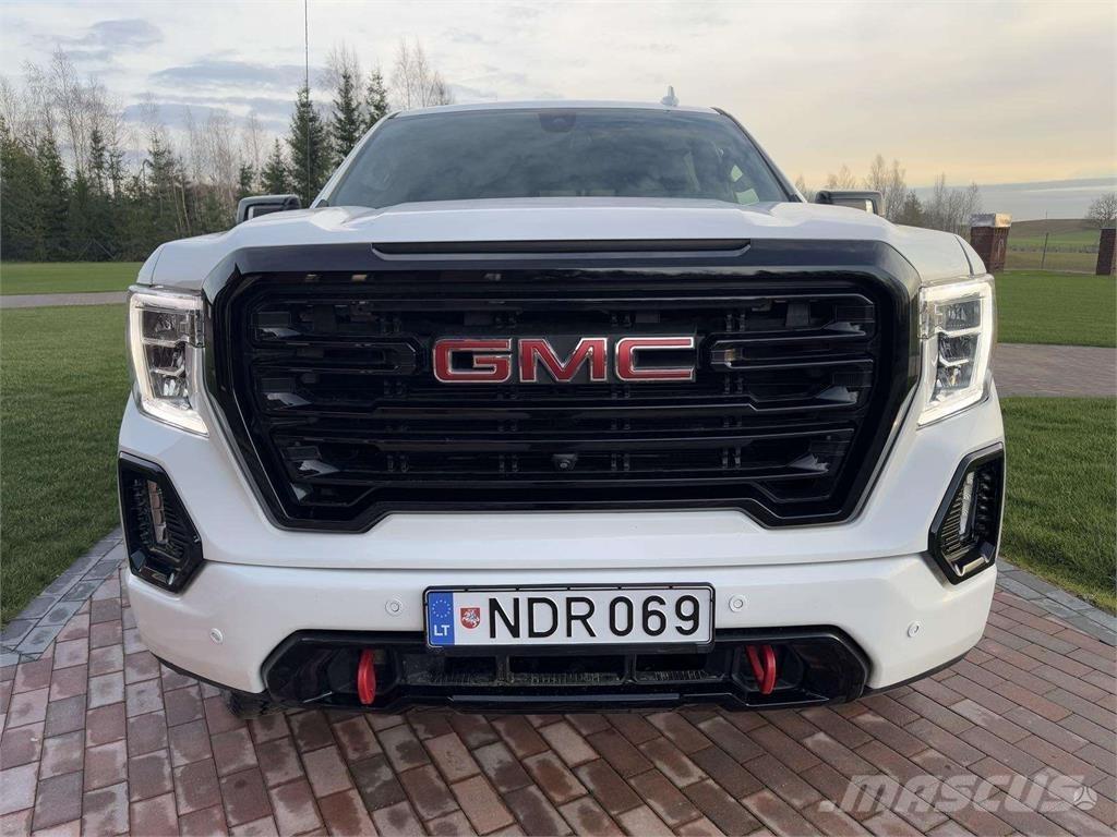 GMC  Automašīnas