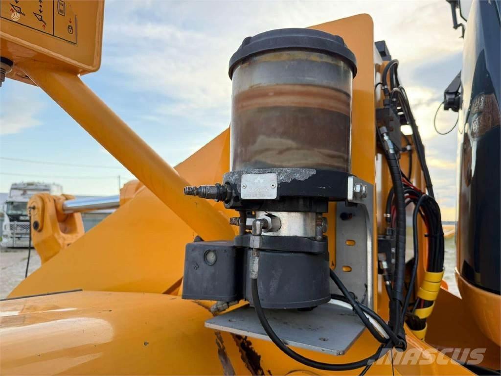 Hyundai HL 955 Iekrāvēji uz riteņiem