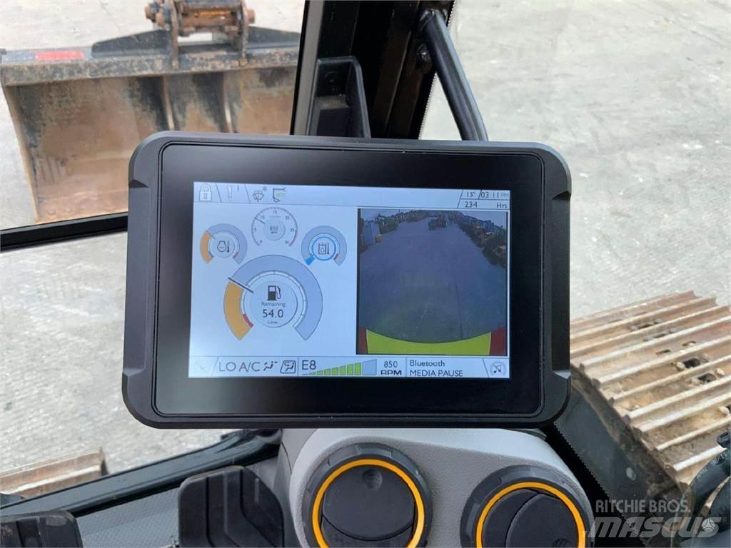 JCB 131X LC Kāpurķēžu ekskavatori