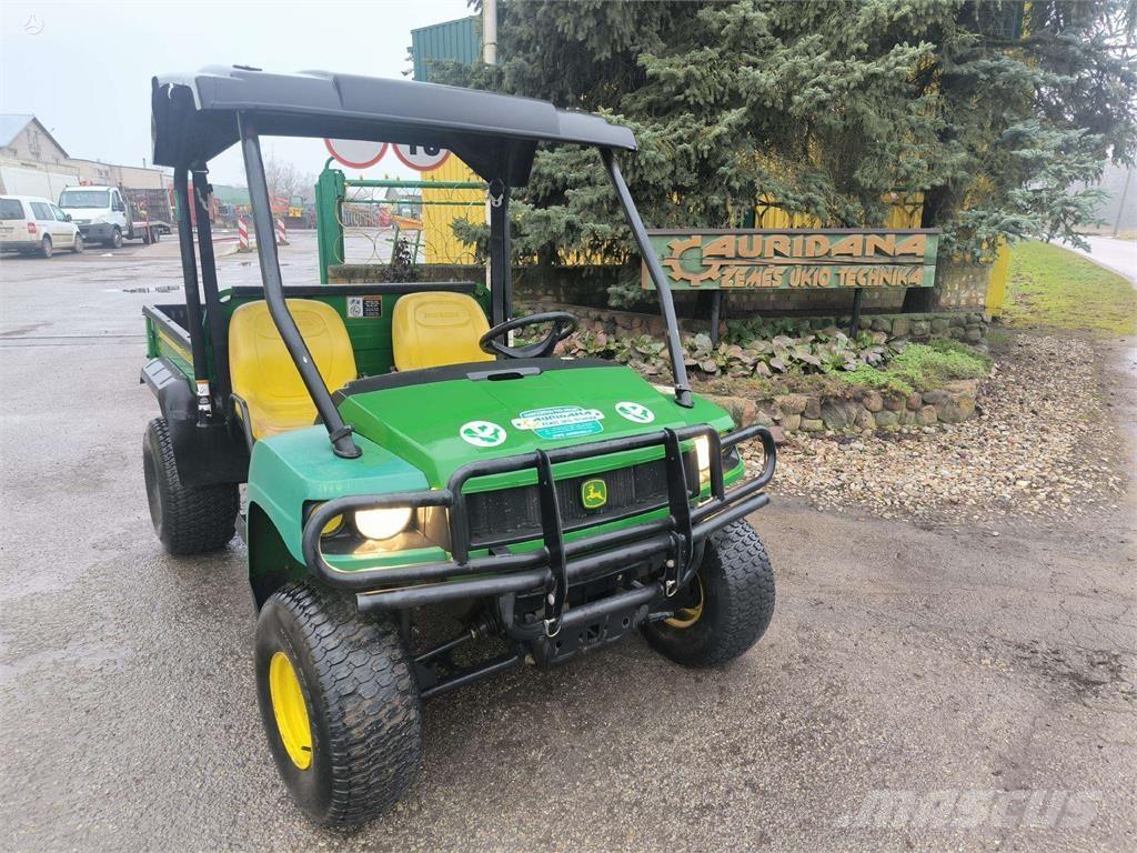 John Deere  Visurgājēji