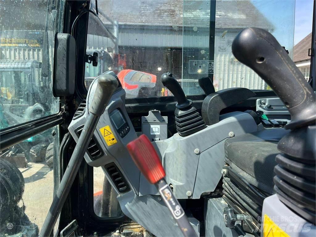 Kubota KX057-4 Kāpurķēžu ekskavatori