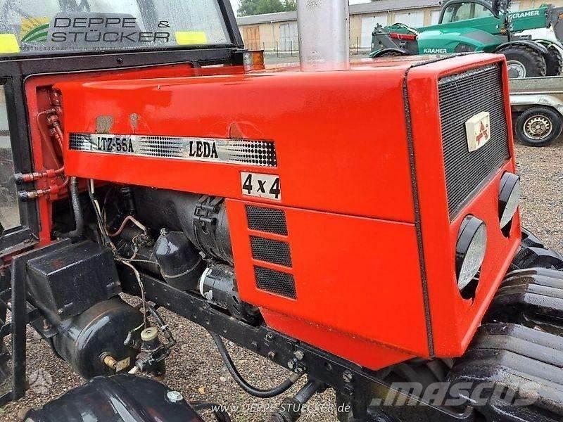  LTZ 55A Traktori