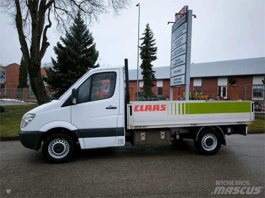Mercedes-Benz  Automašīnas
