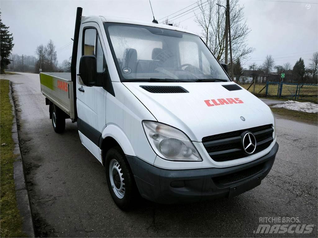 Mercedes-Benz  Automašīnas