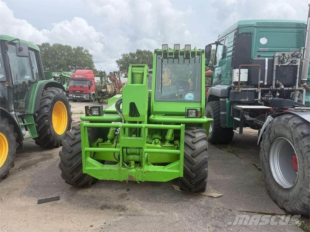 Merlo P60,6 EVS Frontālie iekrāvēji un ekskavatori