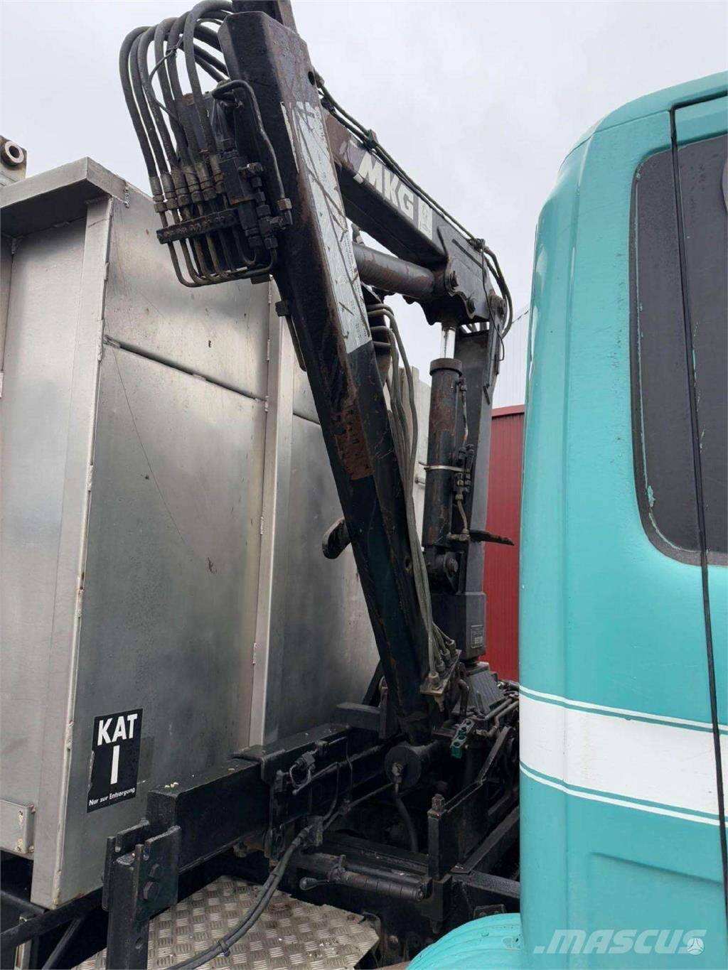 Scania 230 94D Pašizgāzējs