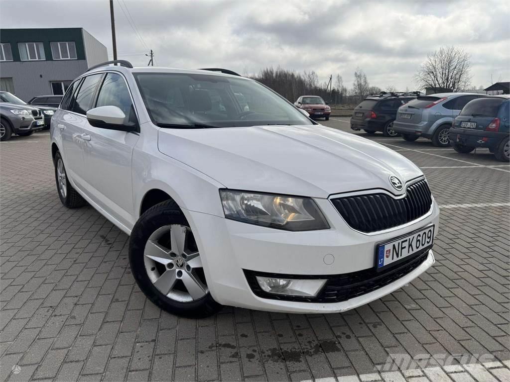 Skoda  Automašīnas