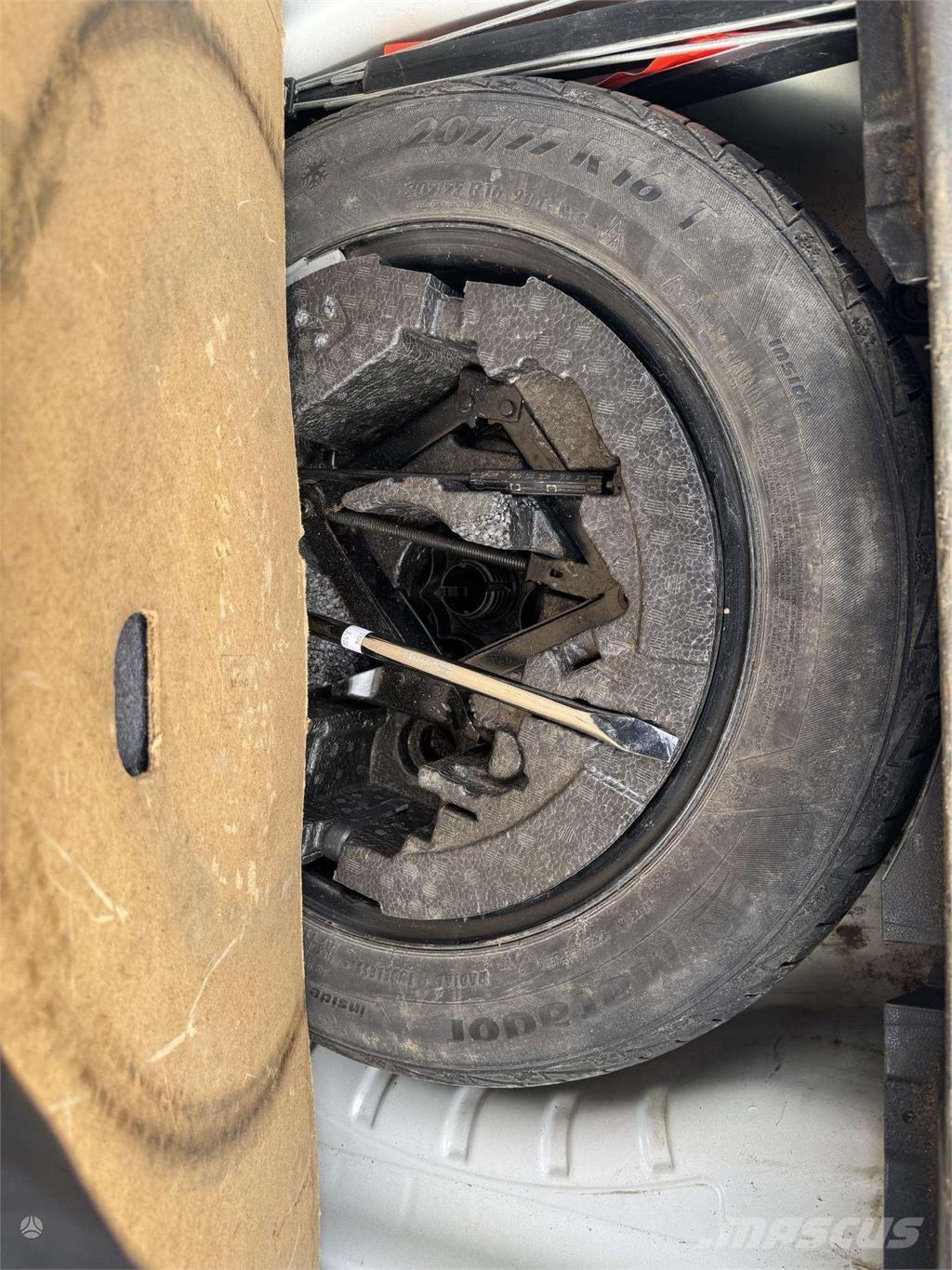 Skoda  Automašīnas