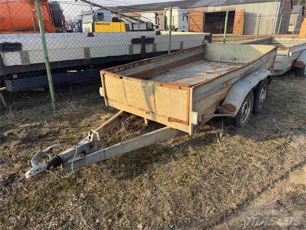 Tauras BZ 2530 Mazgabarīta treileri