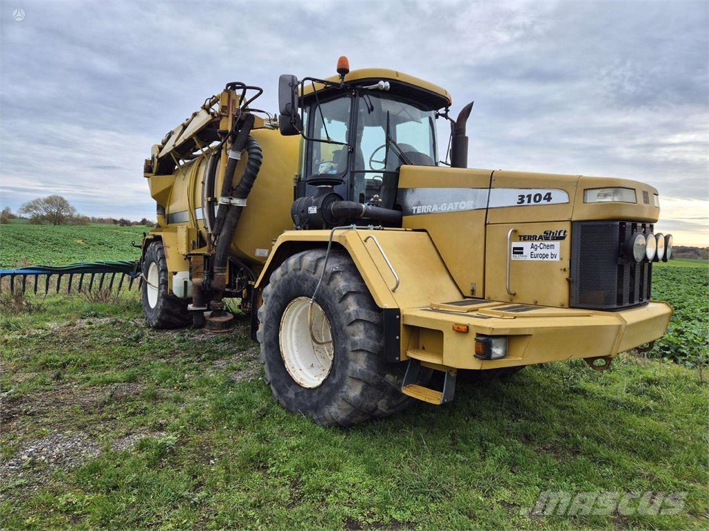 TerraGator 3104 Pašgājēji smidzinātāji