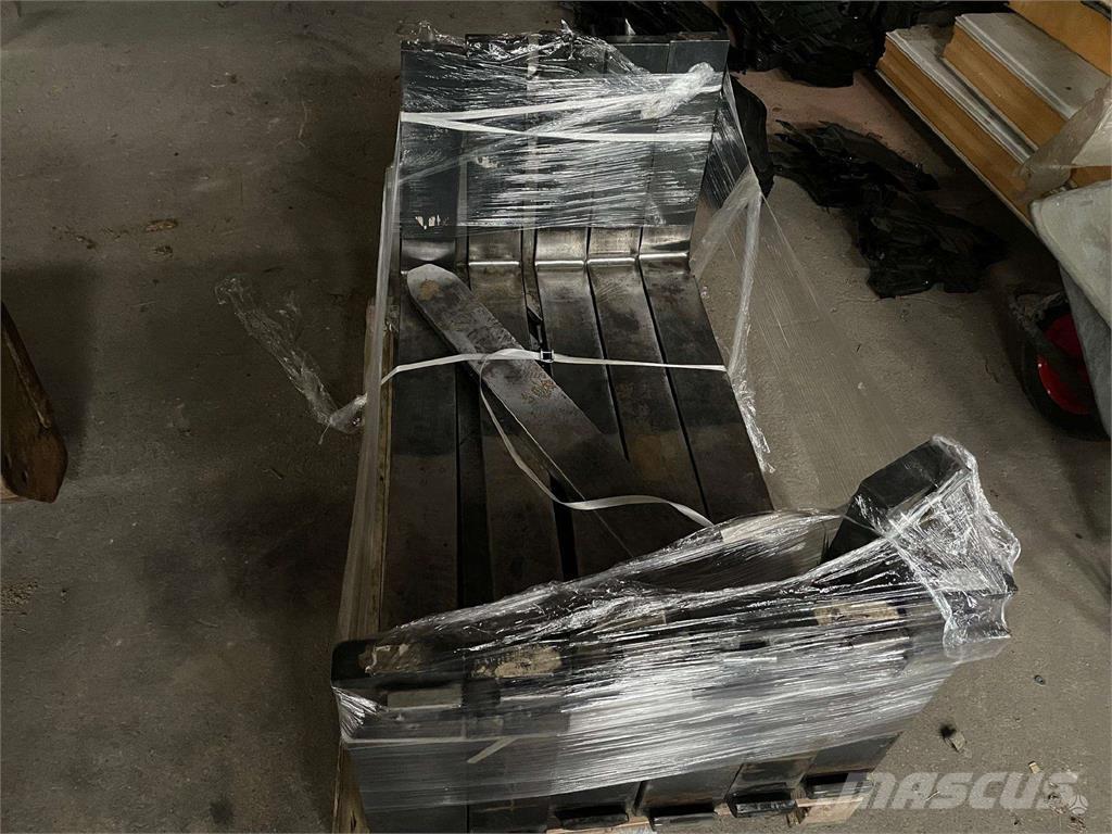 Toyota RRE200 Autokrāvēji - citi