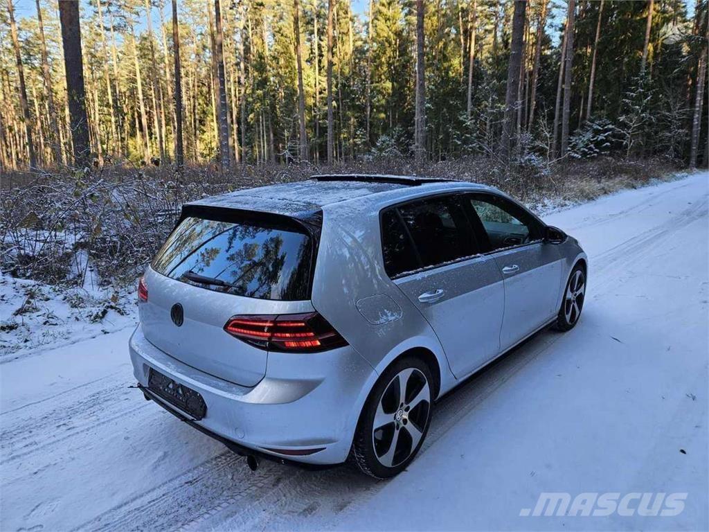 Volkswagen  Automašīnas