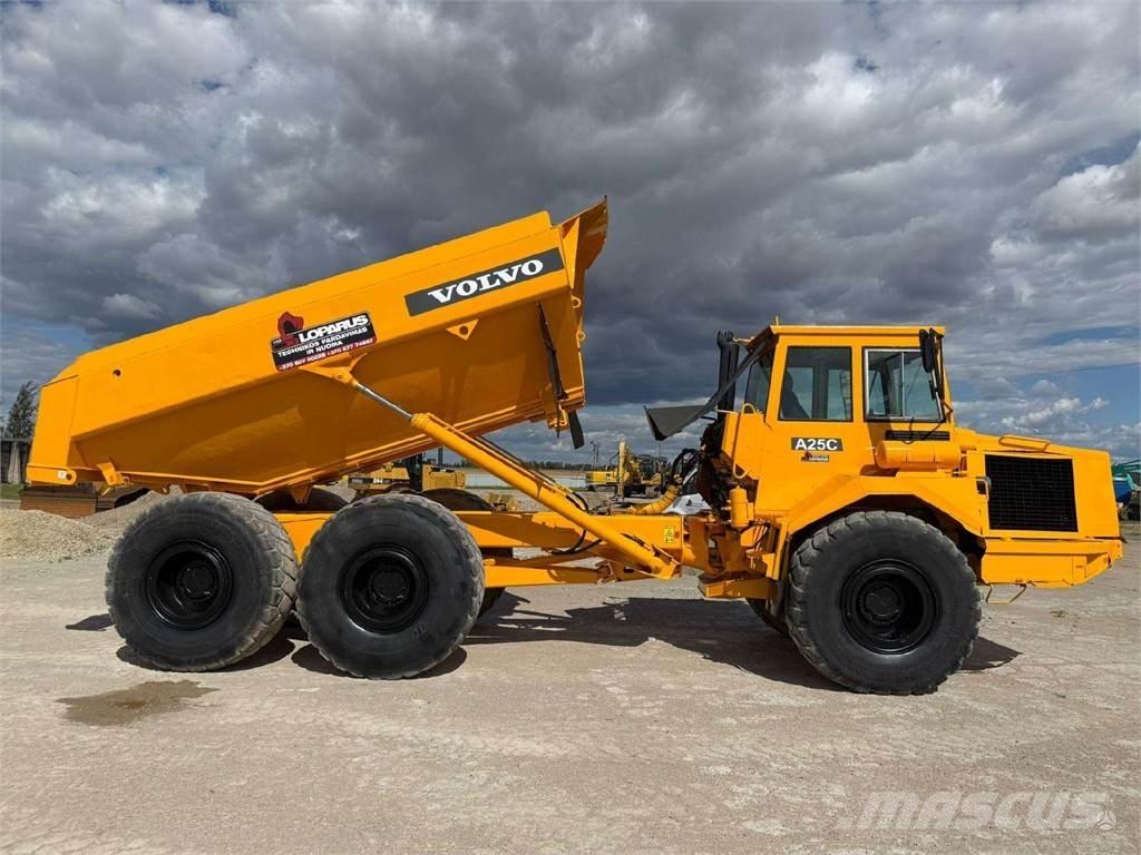 Volvo A25C Artikulētie pašizgāzēji
