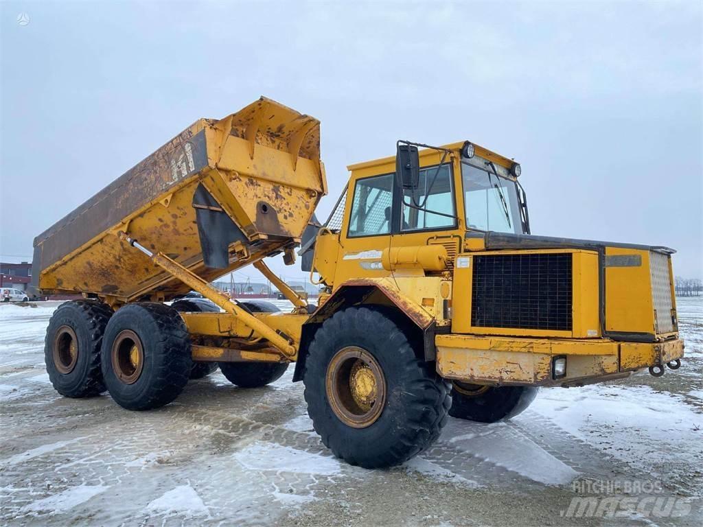 Volvo A25C , Nr. 5 Artikulētie pašizgāzēji