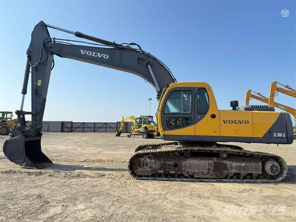 Volvo EC 240 LC Kāpurķēžu ekskavatori