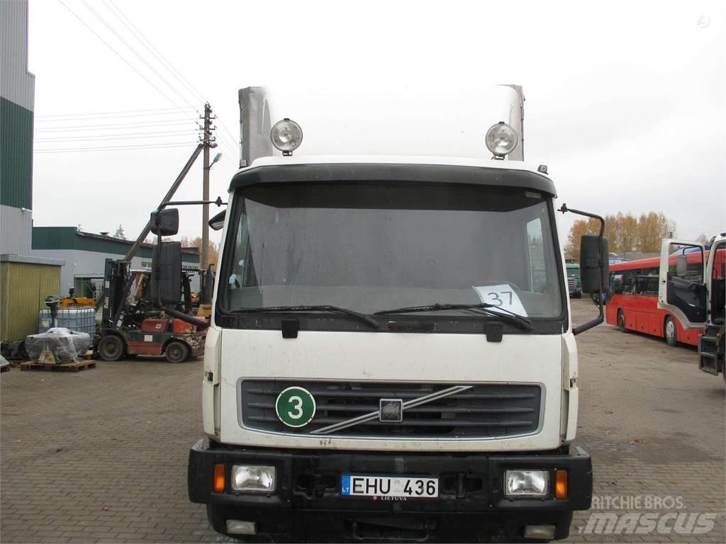Volvo FL6 Tents