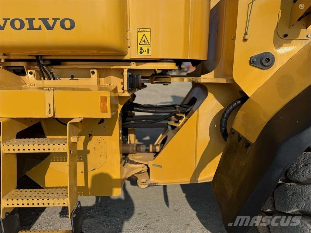 Volvo L 110 E Iekrāvēji uz riteņiem