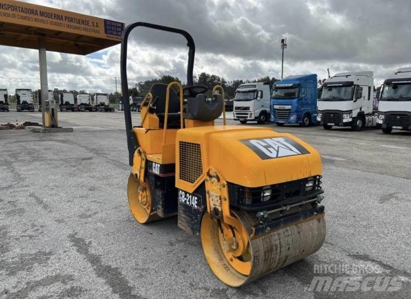 CAT CB214E Augsnes blīvētāji