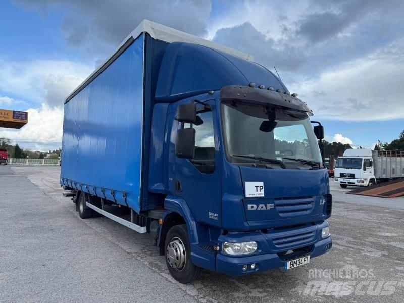 DAF LF45 220 Tents