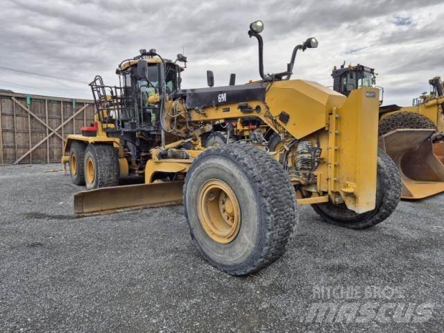 CAT 16M Greideri