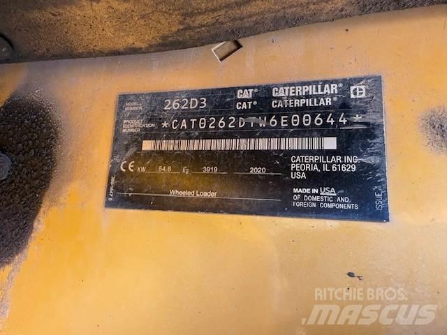 CAT 262D3 Lietoti riteņu kompaktiekrāvēji