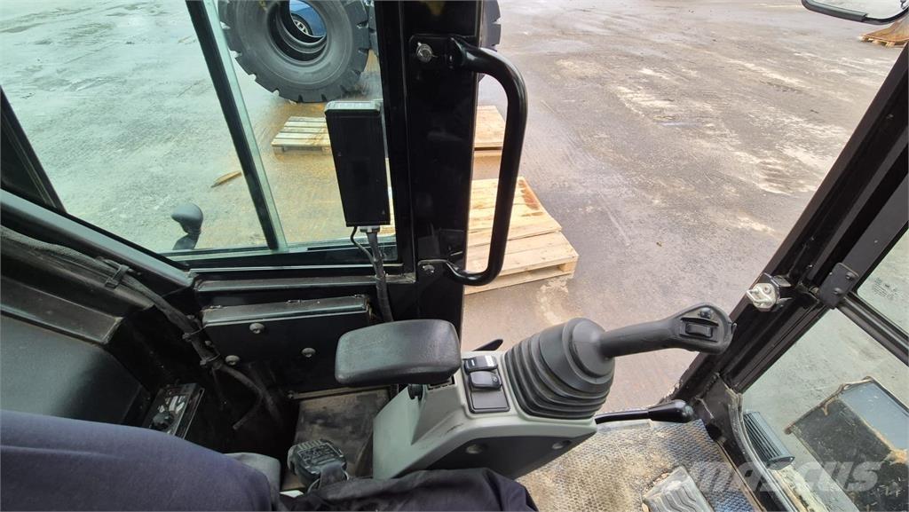 CAT 308E2CR Mini ekskavatori < 7 t