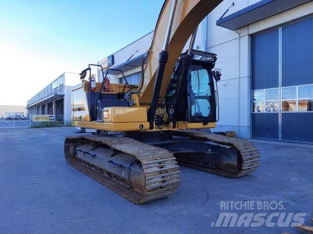 CAT 330 Kāpurķēžu ekskavatori