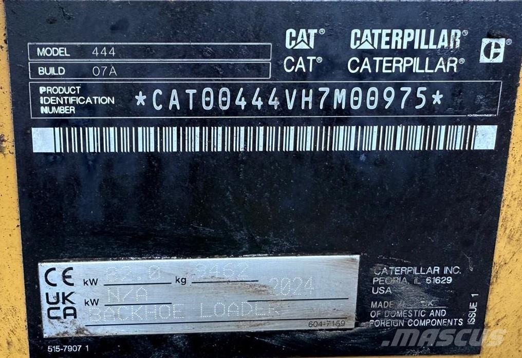 CAT 444 Ekskavatori-iekrāvēji
