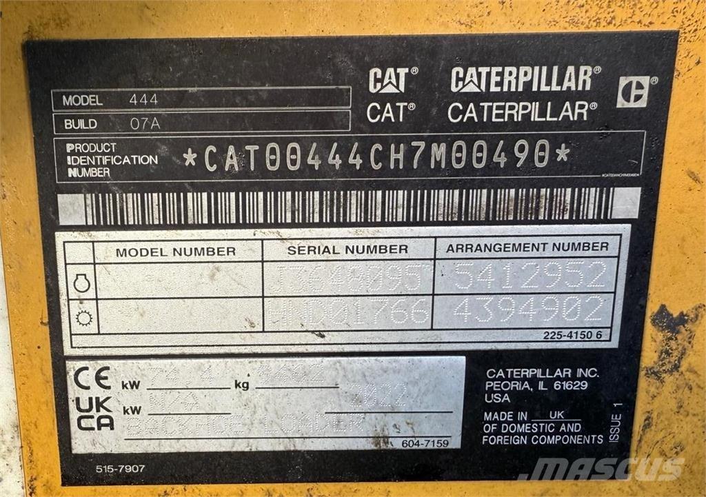 CAT 444 Ekskavatori-iekrāvēji
