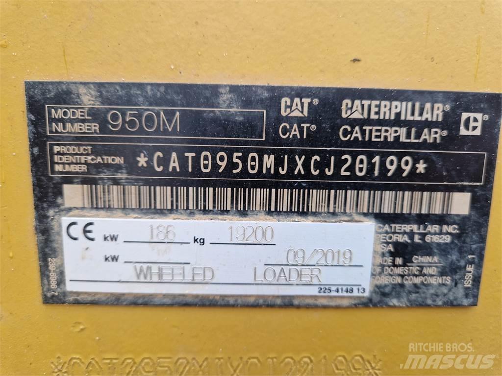 CAT 950M Iekrāvēji uz riteņiem