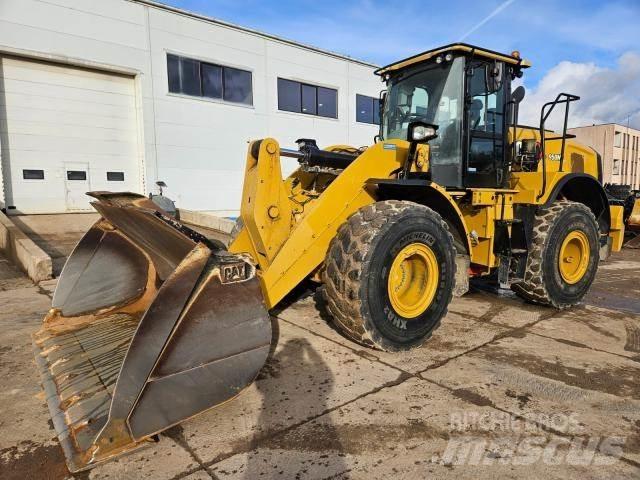 CAT 950M Iekrāvēji uz riteņiem