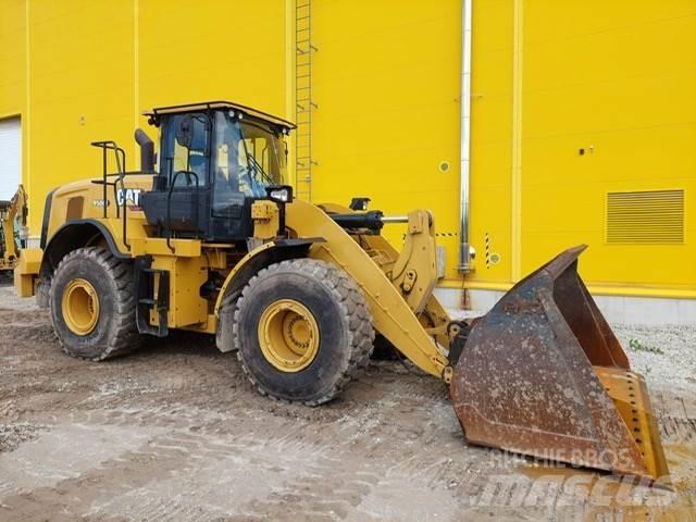 CAT 950M Iekrāvēji uz riteņiem