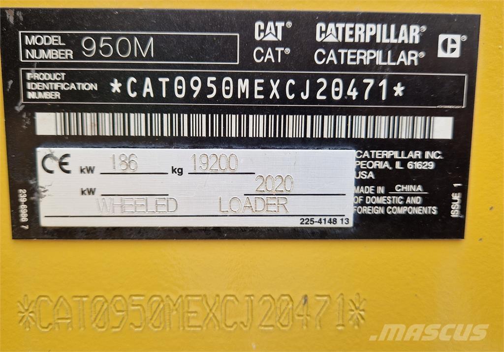 CAT 950M Iekrāvēji uz riteņiem