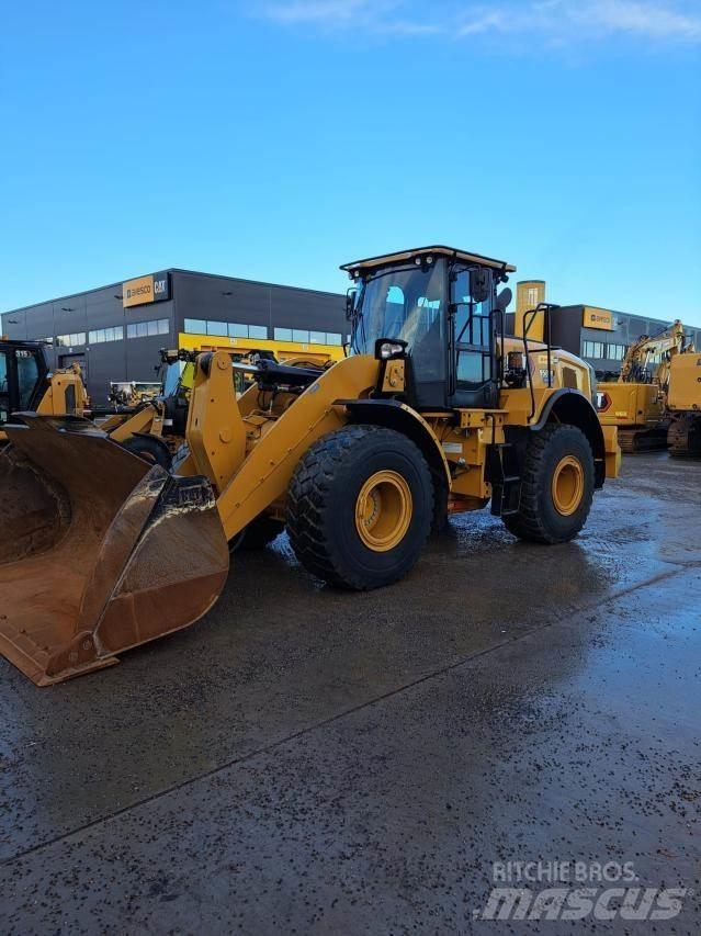 CAT 950M Iekrāvēji uz riteņiem