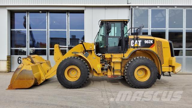 CAT 962K Iekrāvēji uz riteņiem