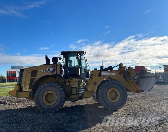 CAT 966 Iekrāvēji uz riteņiem