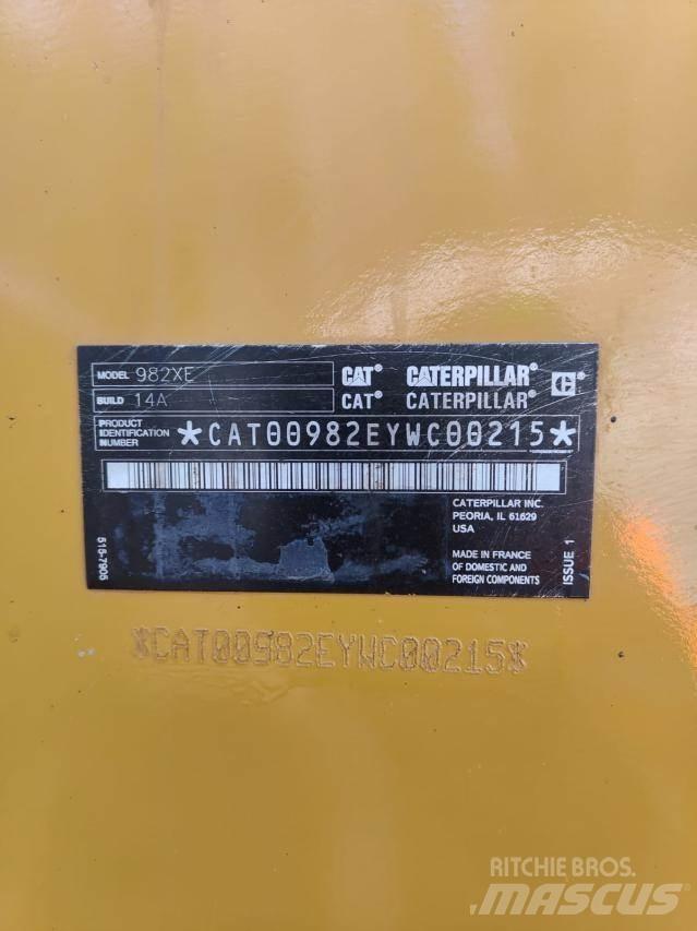 CAT 982XE Iekrāvēji uz riteņiem