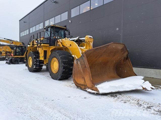 CAT 988K Iekrāvēji uz riteņiem