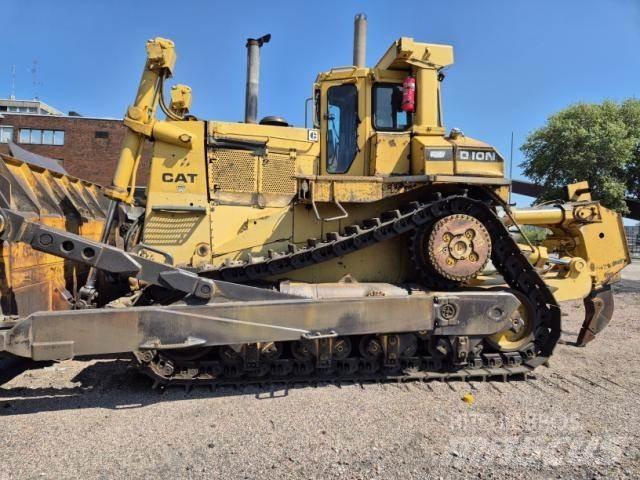 CAT D10N Kāpurķēžu buldozeri