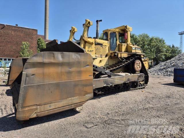 CAT D10N Kāpurķēžu buldozeri