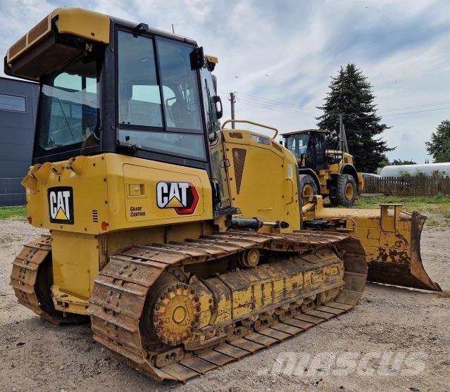 CAT D5K2 Kāpurķēžu buldozeri