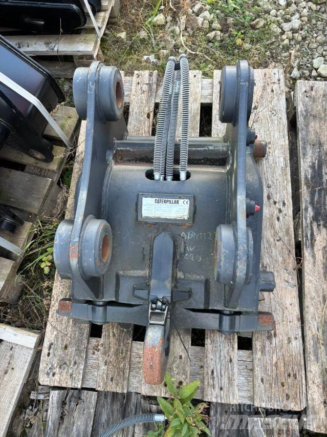 CAT Quick Coupler Ekskavatori-iekrāvēji