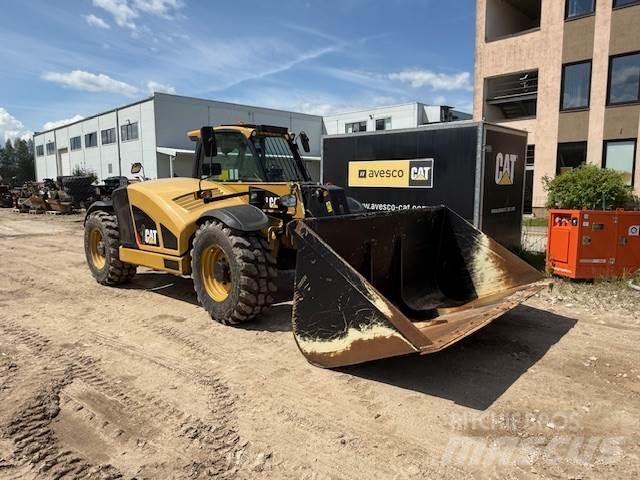 CAT TH408D Teleskopiskie manipulatori