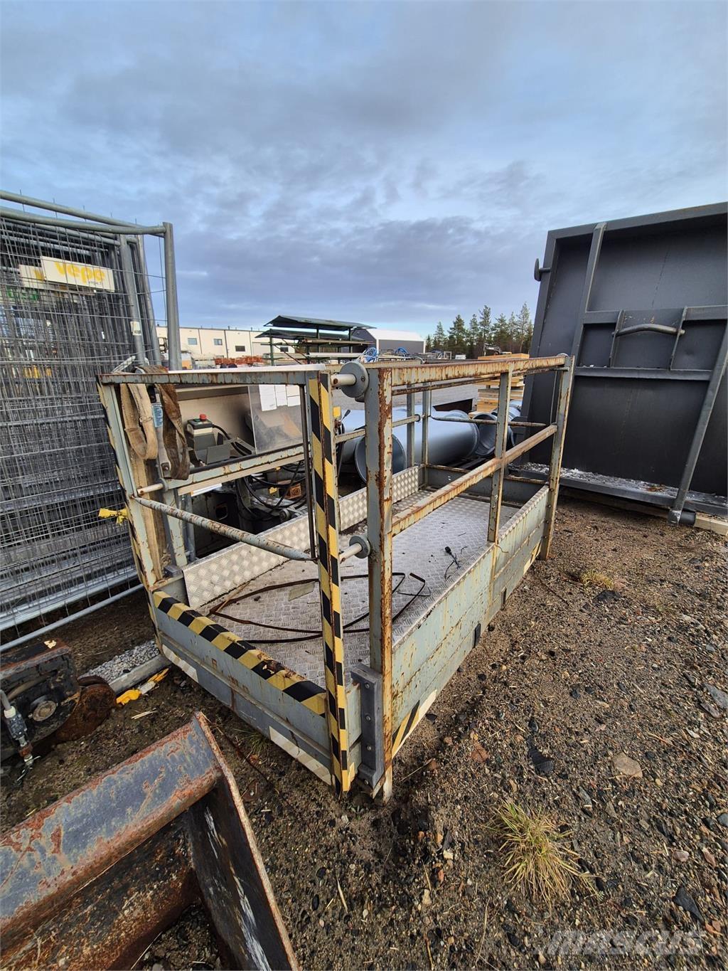 Dieci 40.25 Teleskopiskie manipulatori