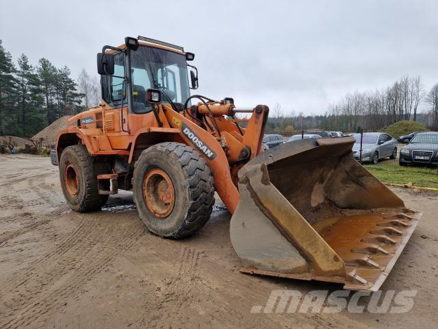 Doosan DL200 Iekrāvēji uz riteņiem