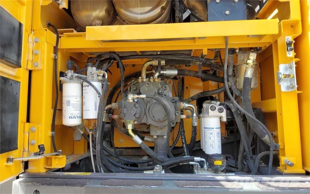 Volvo EC 480 EL Kāpurķēžu ekskavatori