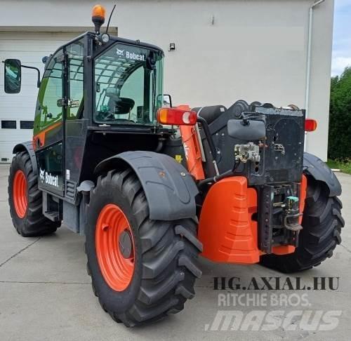 Bobcat TL 38.70 Lauksaimniecības pacēlāji