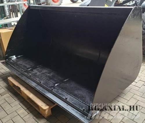Bobcat TL 38.70 Lauksaimniecības pacēlāji