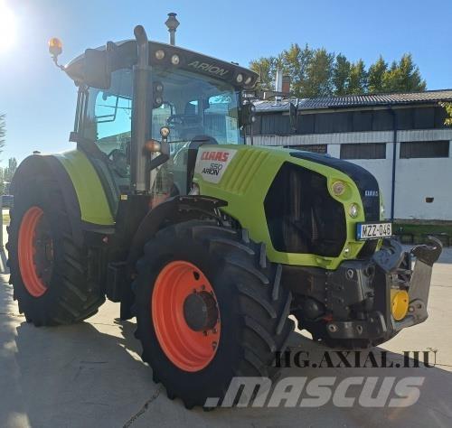 CLAAS ARION 550 Traktori